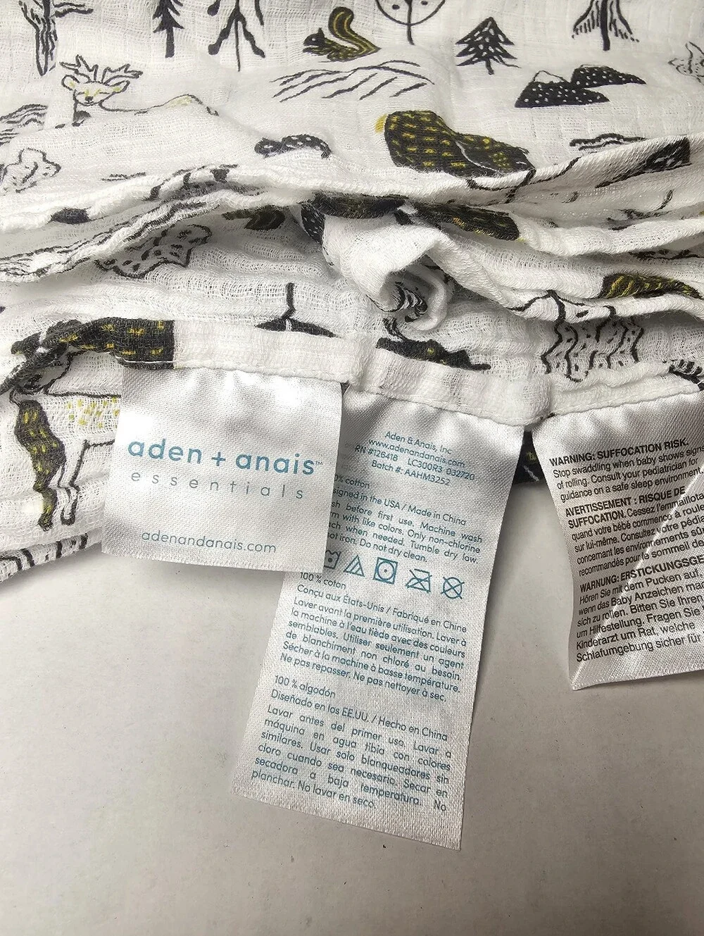 aden + anais lightweight muslin